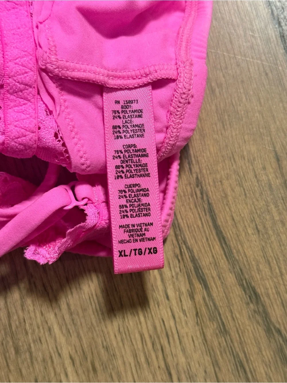 Skims Pink lace bralette with adjustable straps. Size: XL - Picture 6 of 6